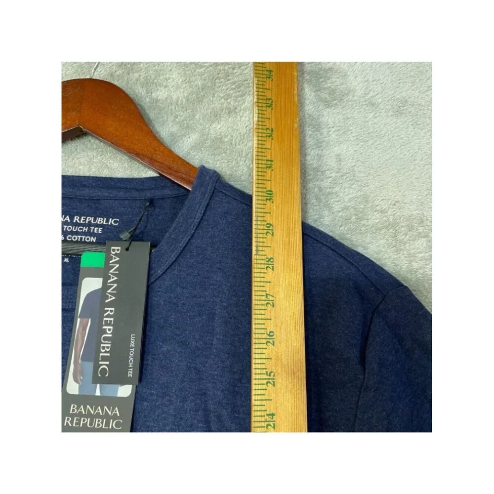 NWT Banana Republic Men's XL Blue Luxe Touch Tee T-Shirt 100% Cotton